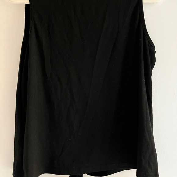 SHEIN Black Crop Shirt with Tie and Buttons - Picture 3 of 3